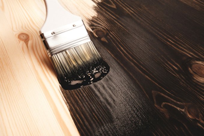 colored pine tar 